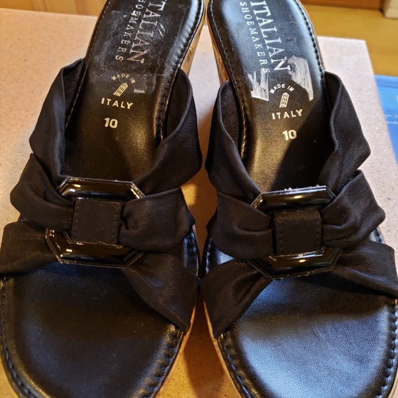 Italian Shoemakers Shoes - ITALIAN SHOEMAKERS Black Fabric Shoes